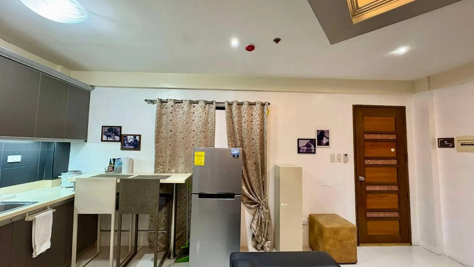 Kandi Comfortable Studio With Free Housekeeping Angeles Philippines