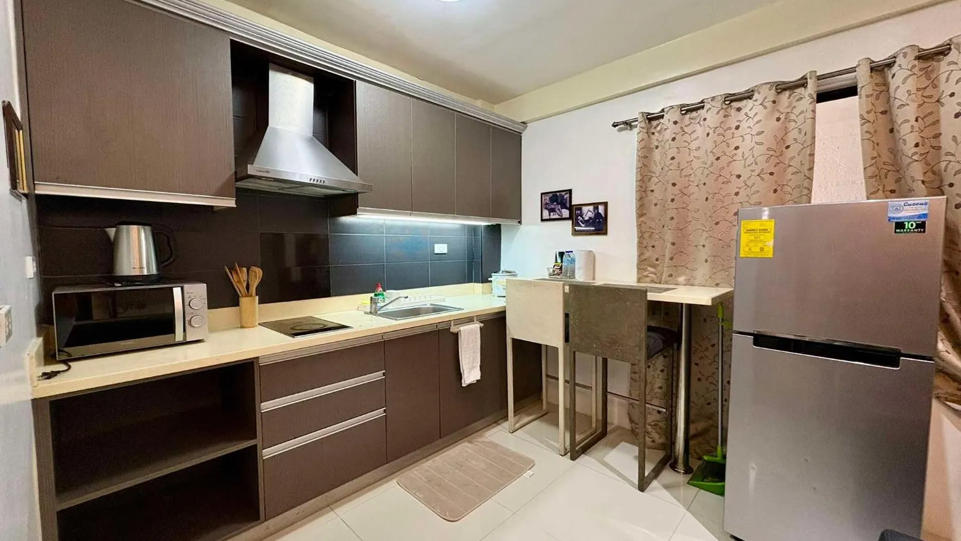 Kandi Comfortable Studio With Free Housekeeping Angeles Apartment