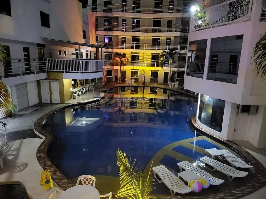 Kandi Comfortable Studio With Free Housekeeping Angeles